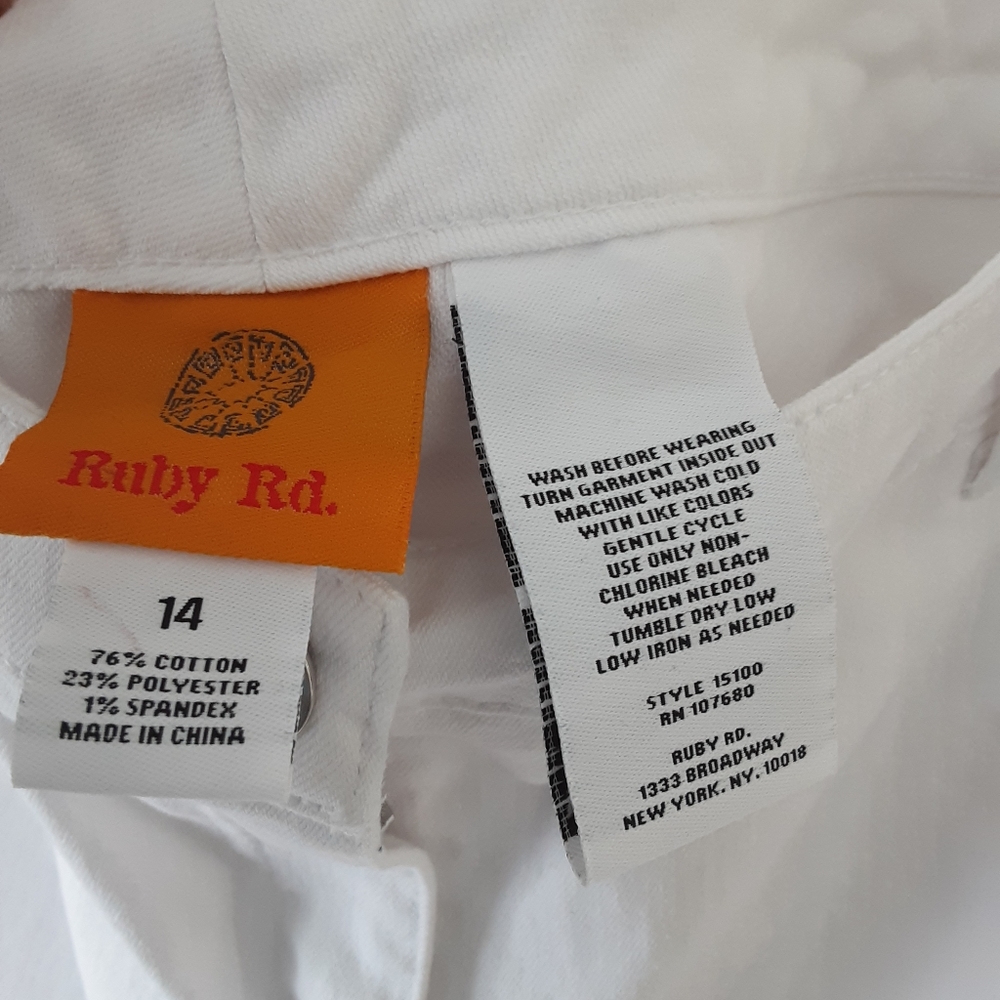NWT ruby Rd white jeans - Picture 7 of 7